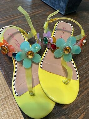 Betsey Johnson Yellow Jelly Floral Gem Sandals